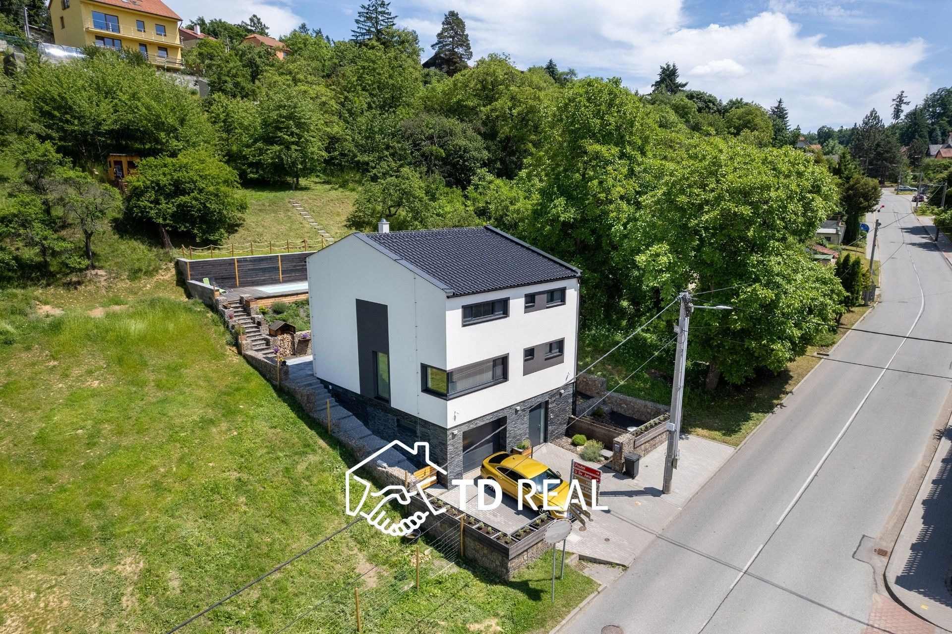 Prodej rodinný dům - Vranov, 200 m²