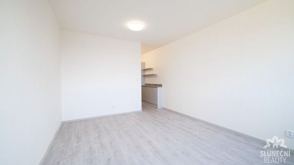 Pronájem byt 1+kk - Zlín, 760 01, 26 m²
