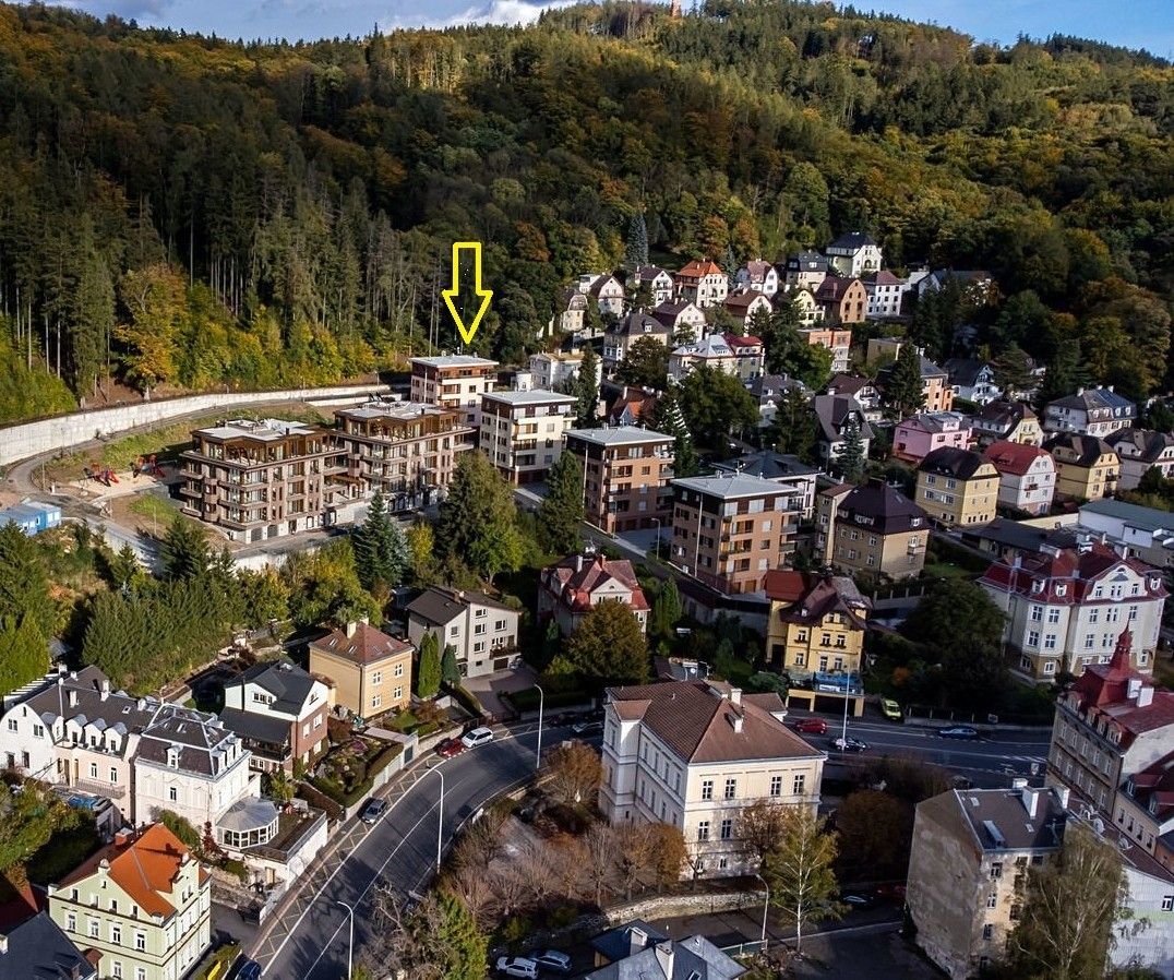 Prodej byt - Karlovy Vary, 360 01, 140 m²