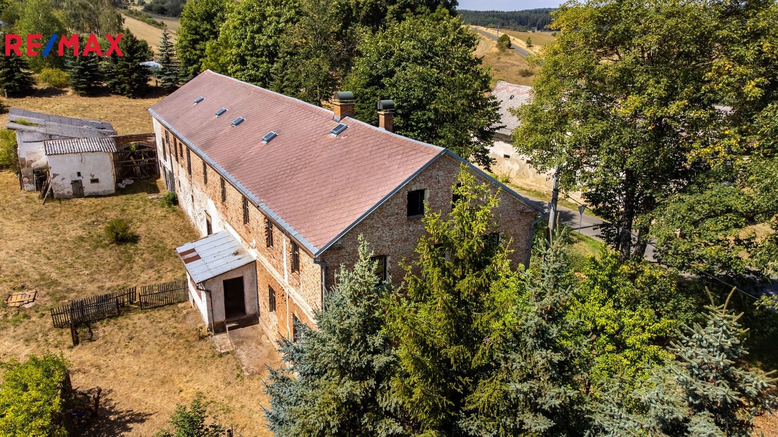 Prodej pozemek pro bydlení - Otročín, 340 m²