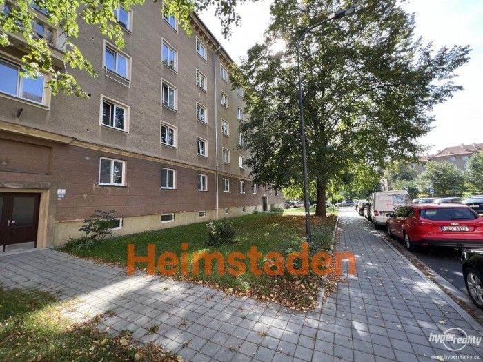 Pronájem byt 2+1 - Komenského, Ostrava, Poruba, 58 m²