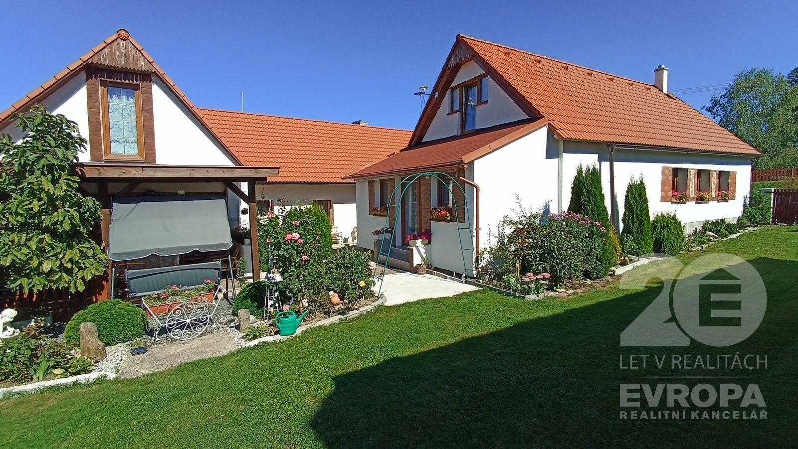 Prodej rodinný dům - Kozlovice, 176 m²