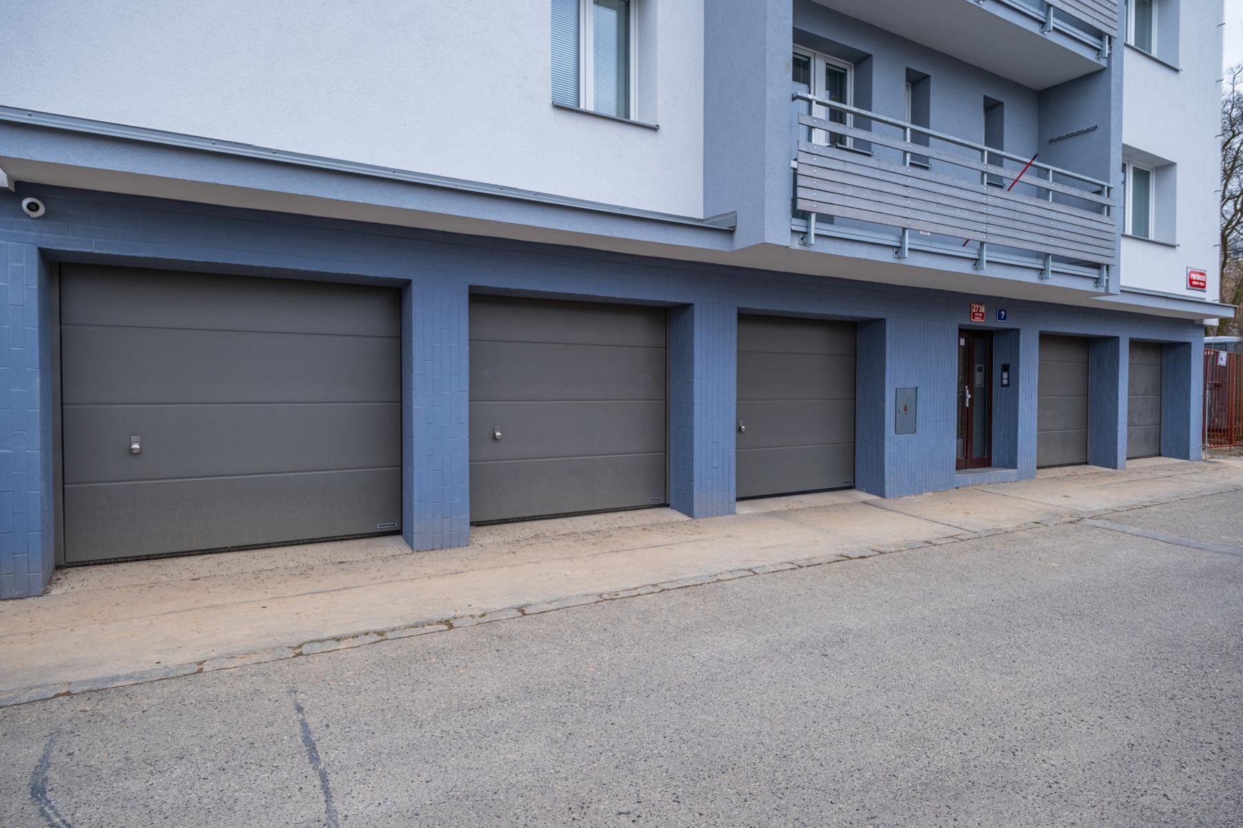 Prodej garáž - Pod Skalkou, Praha, 16 m²