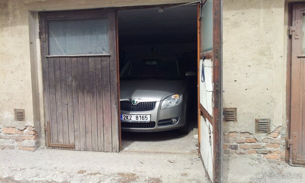 Pronájem garáž - Karlovy Vary, 360 17, 21 m²