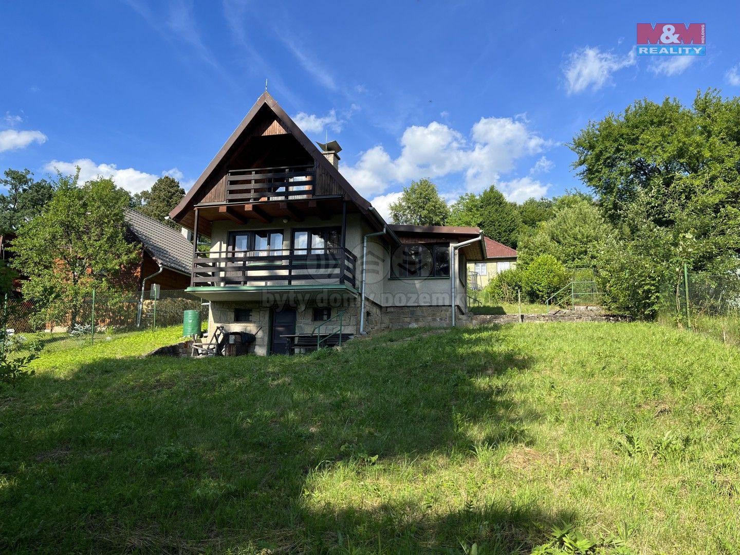 Prodej chata - Mladcová, Zlín, 499 m²
