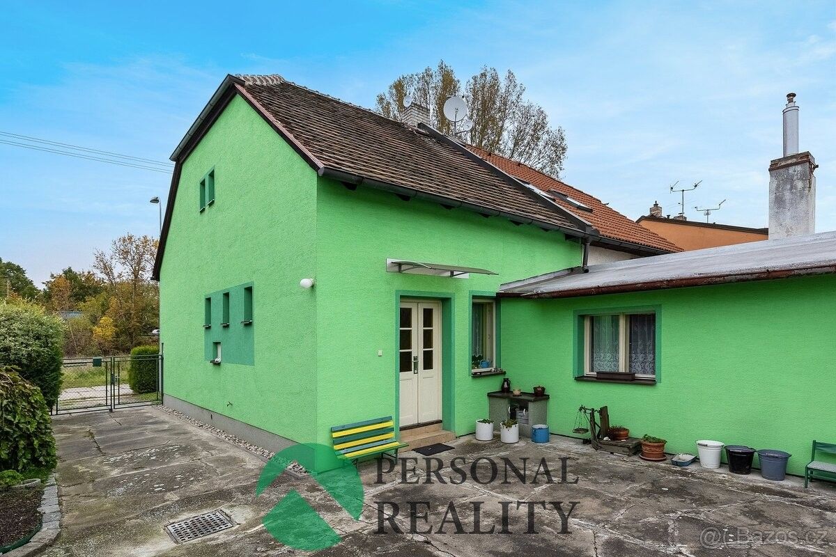 Prodej dům - Pardubice, 530 03, 72 m²