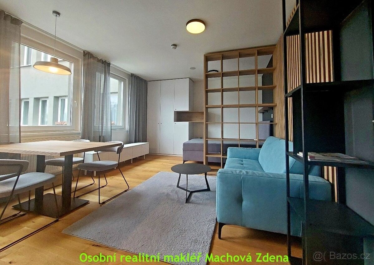 Pronájem byt 1+kk - Praha, 120 00, 29 m²