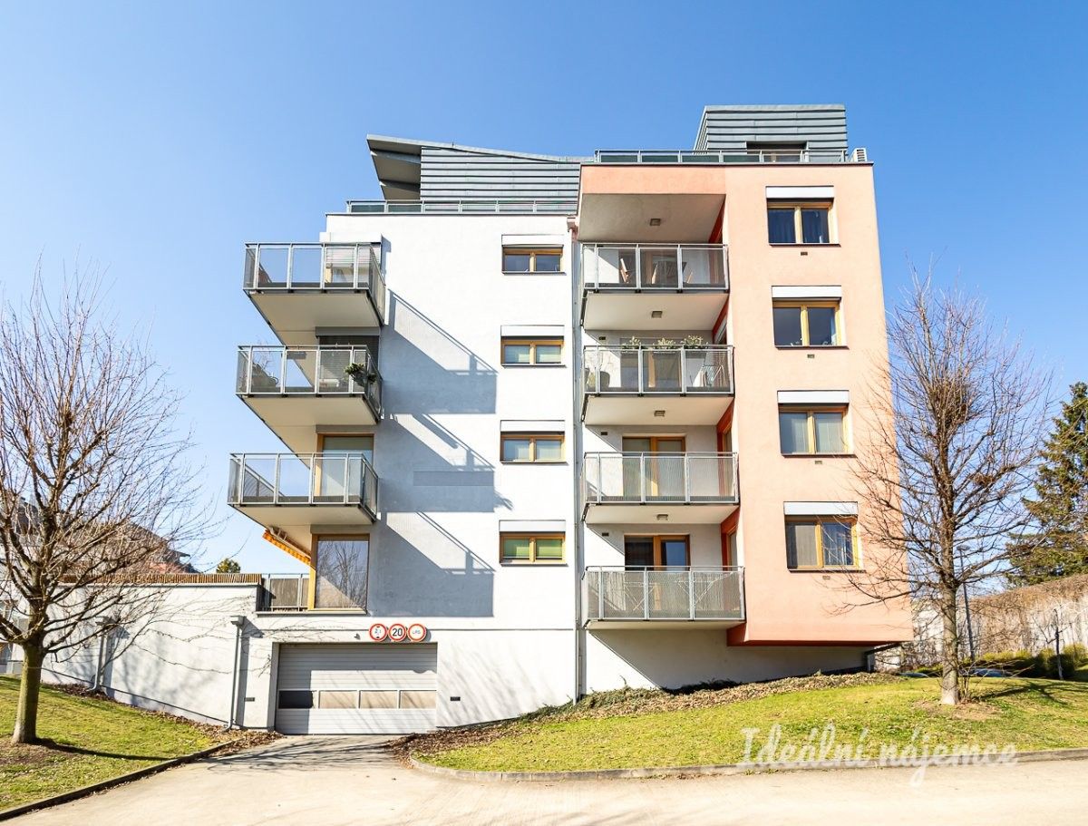 Pronájem byt 2+kk - Naardenská, Praha, 58 m²