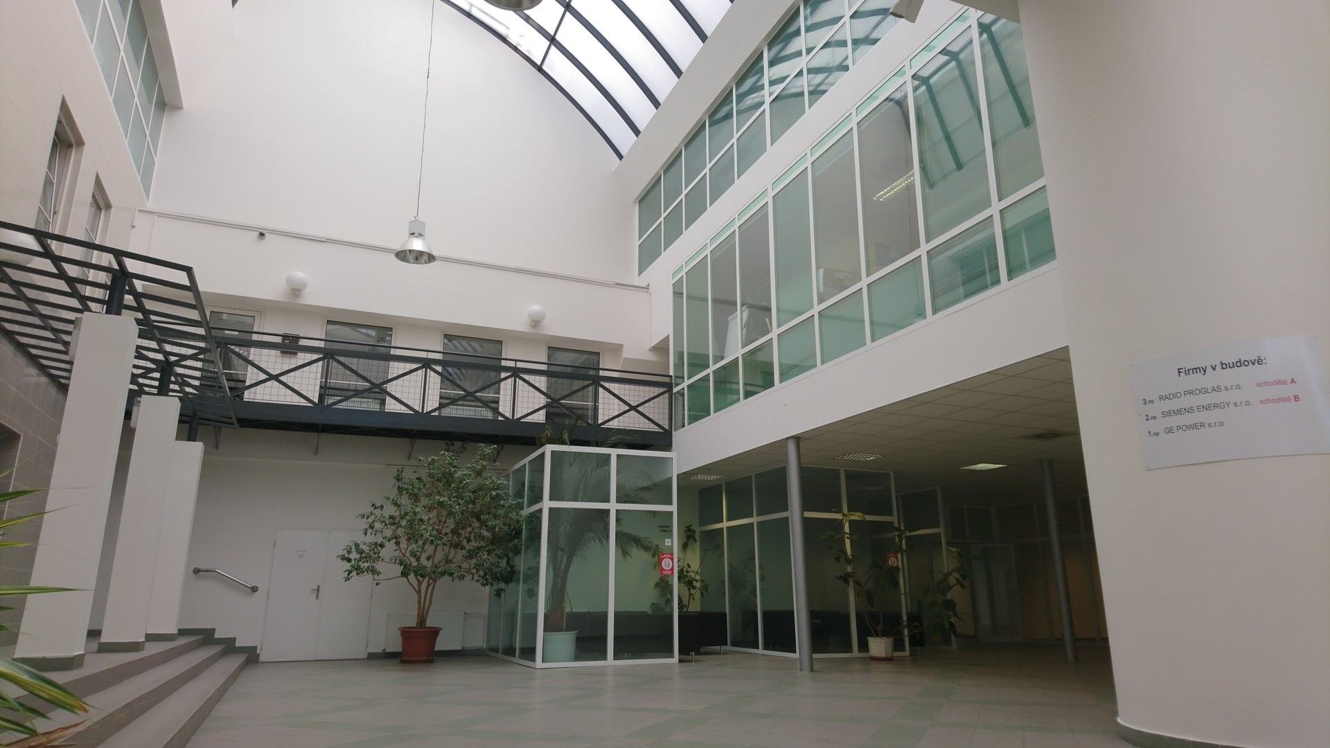 Pronájem kancelář - Židenice, Brno, 200 m²