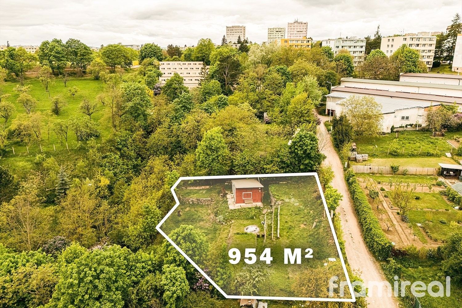 Prodej pozemek pro bydlení - Lesná, Brno, 954 m²