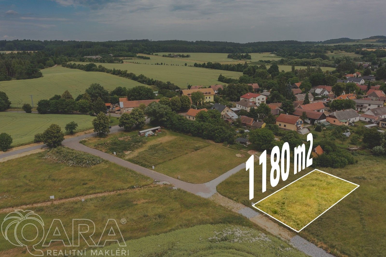Prodej pozemek pro bydlení - Lazsko, 1 180 m²