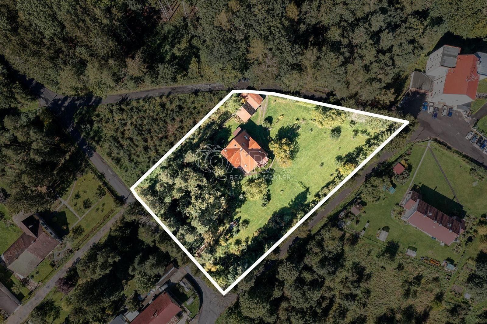 Prodej rodinný dům - Lesní, Mirošov, 350 m²