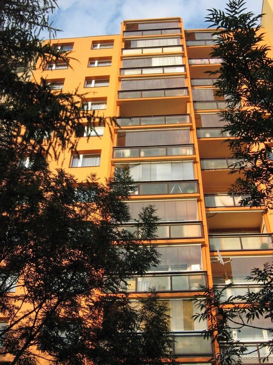 Pronájem byt 1+1 - Praha, 143 00, 39 m²