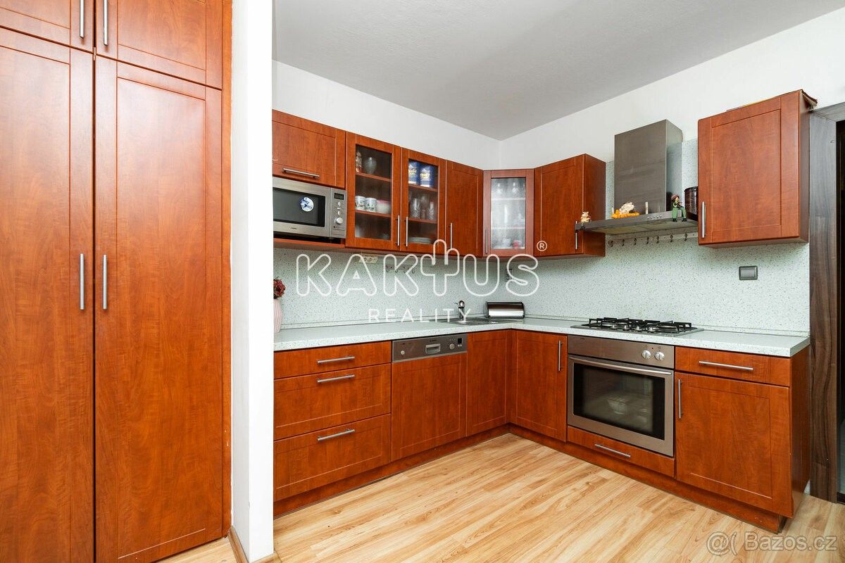 Prodej byt 2+1 - Ostrava, 708 00, 56 m²