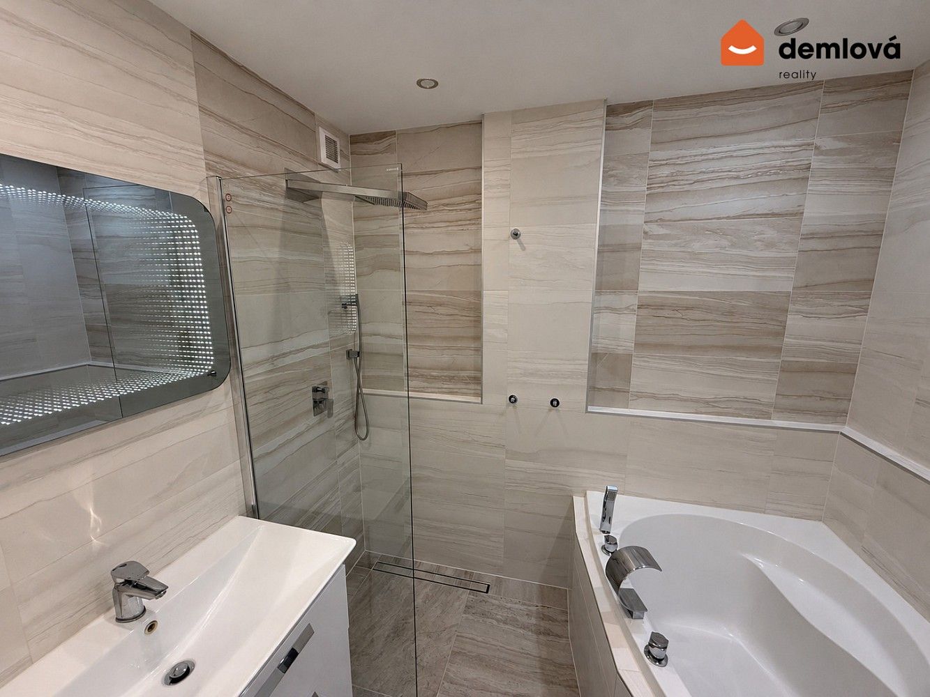 Byt 3+1 · 65 m² · Praha 9 - Letňany - 3