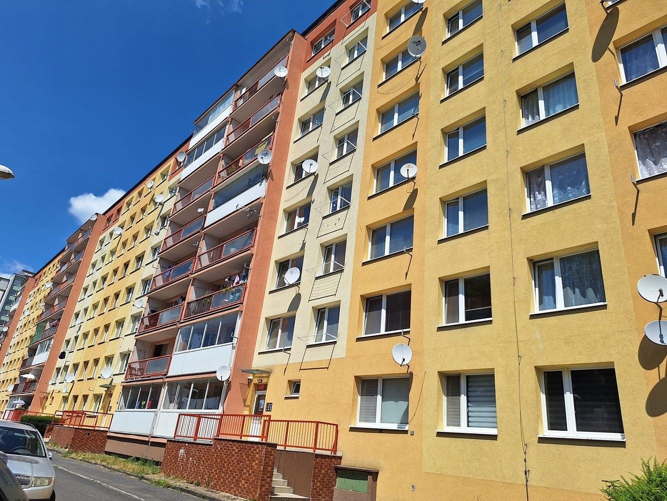 Byt 1+1 · 27 m² · K. H. Borovského, Most - 3