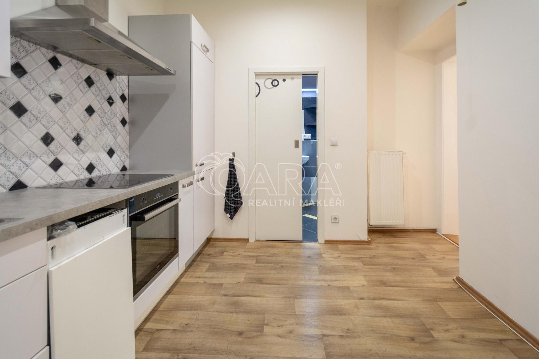 Byt 2+kk · 67 m² · Jičínská  , Praha - 3