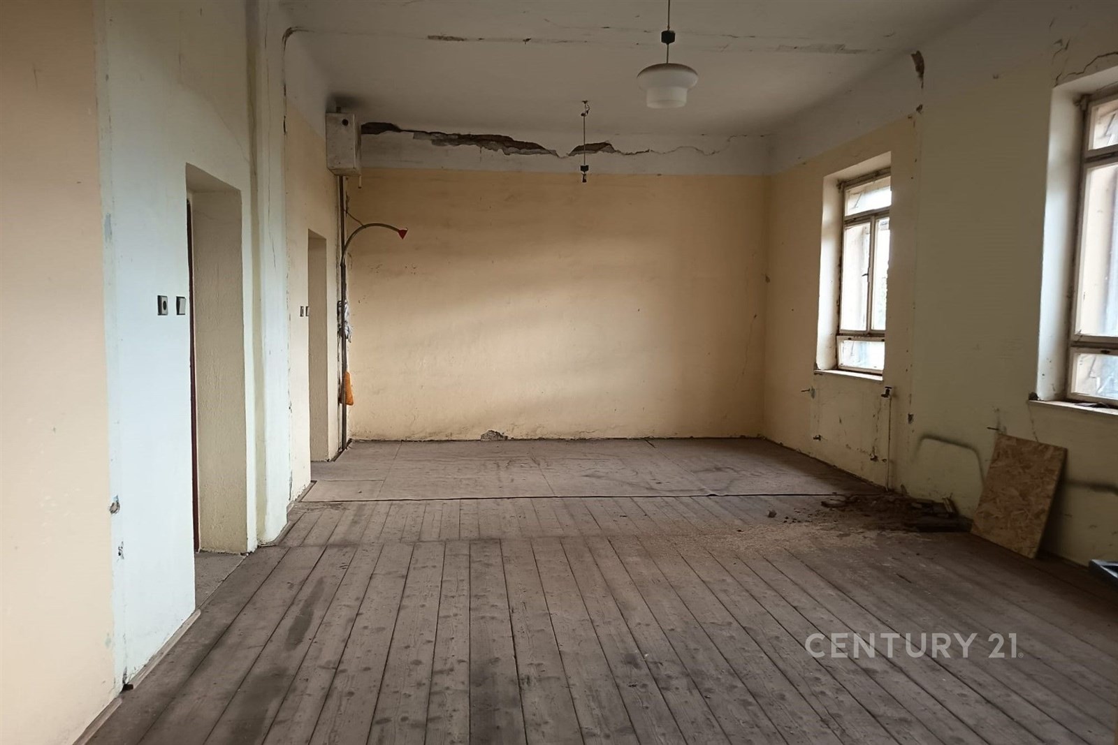 Prodej rodinný dům - Jarohněvice, 209 m² - 5