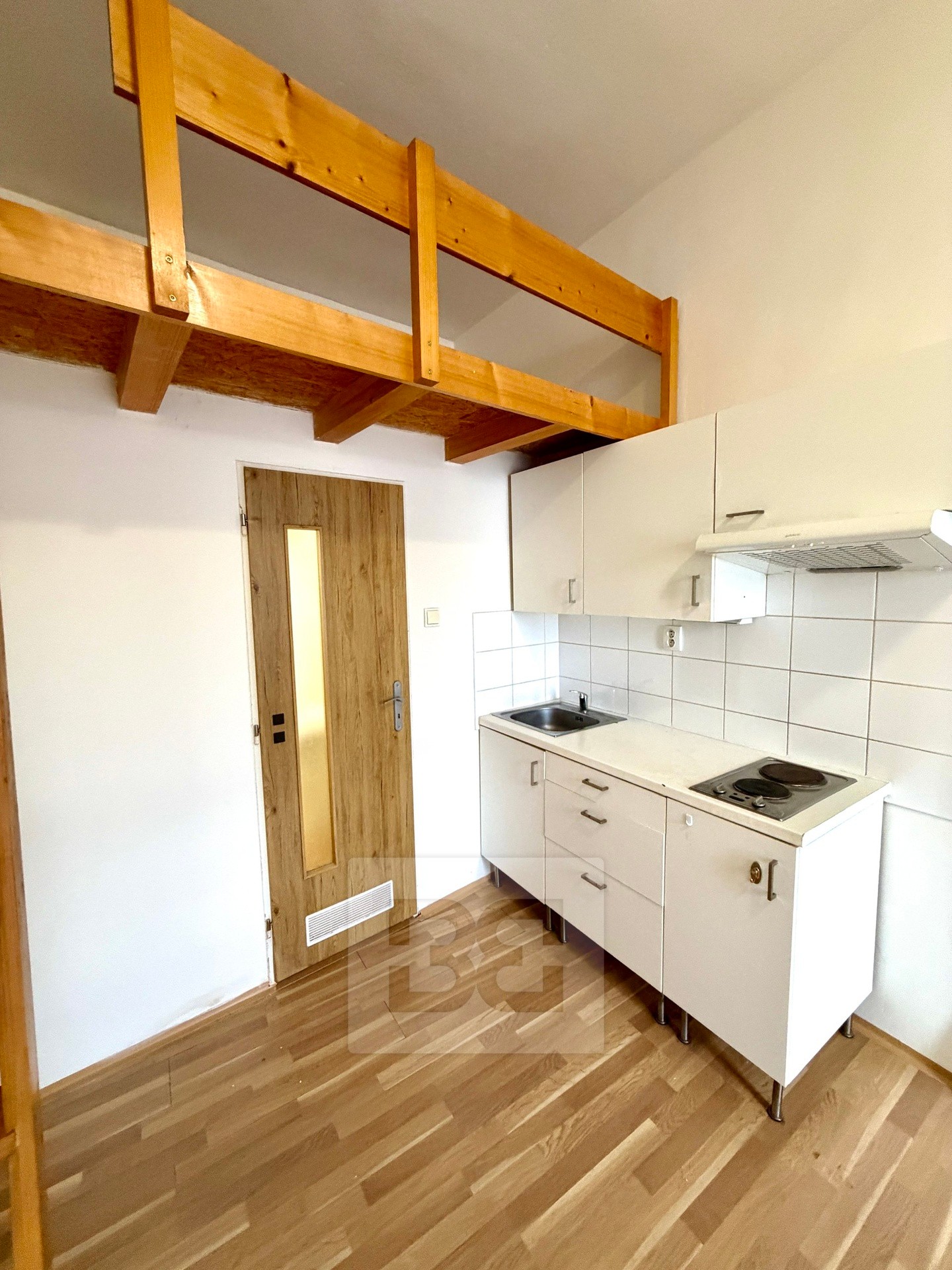 Byt · 14 m² · Krátká, Štětí - 3