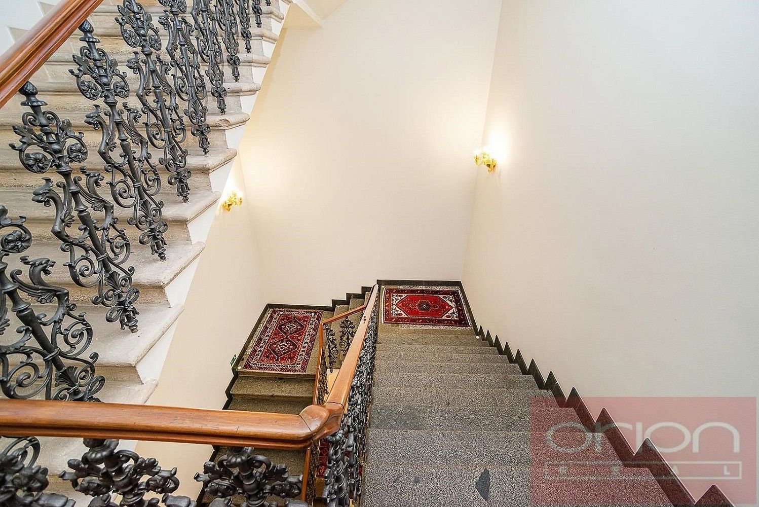 Komerční nemovitost · 25 m² · Praha - Vinohrady, okres Praha 2, Hlavní město Praha - 3