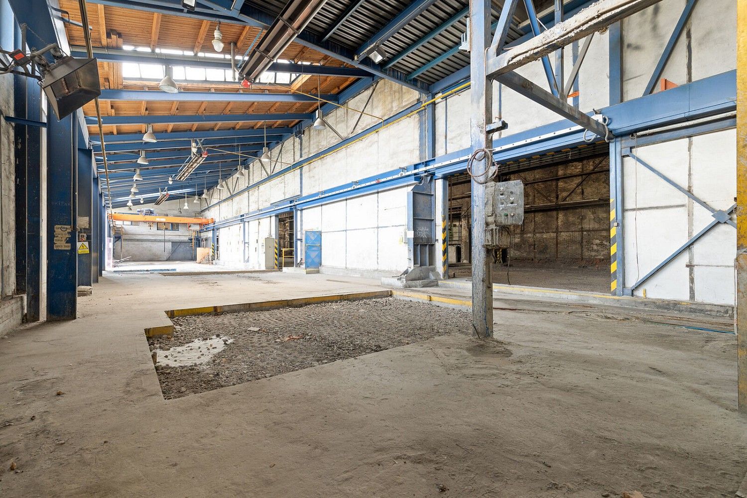 Prodej výrobní prostory - Ostrava, okres Ostrava-město, Moravskoslezský kraj, 9 648 m² - 5