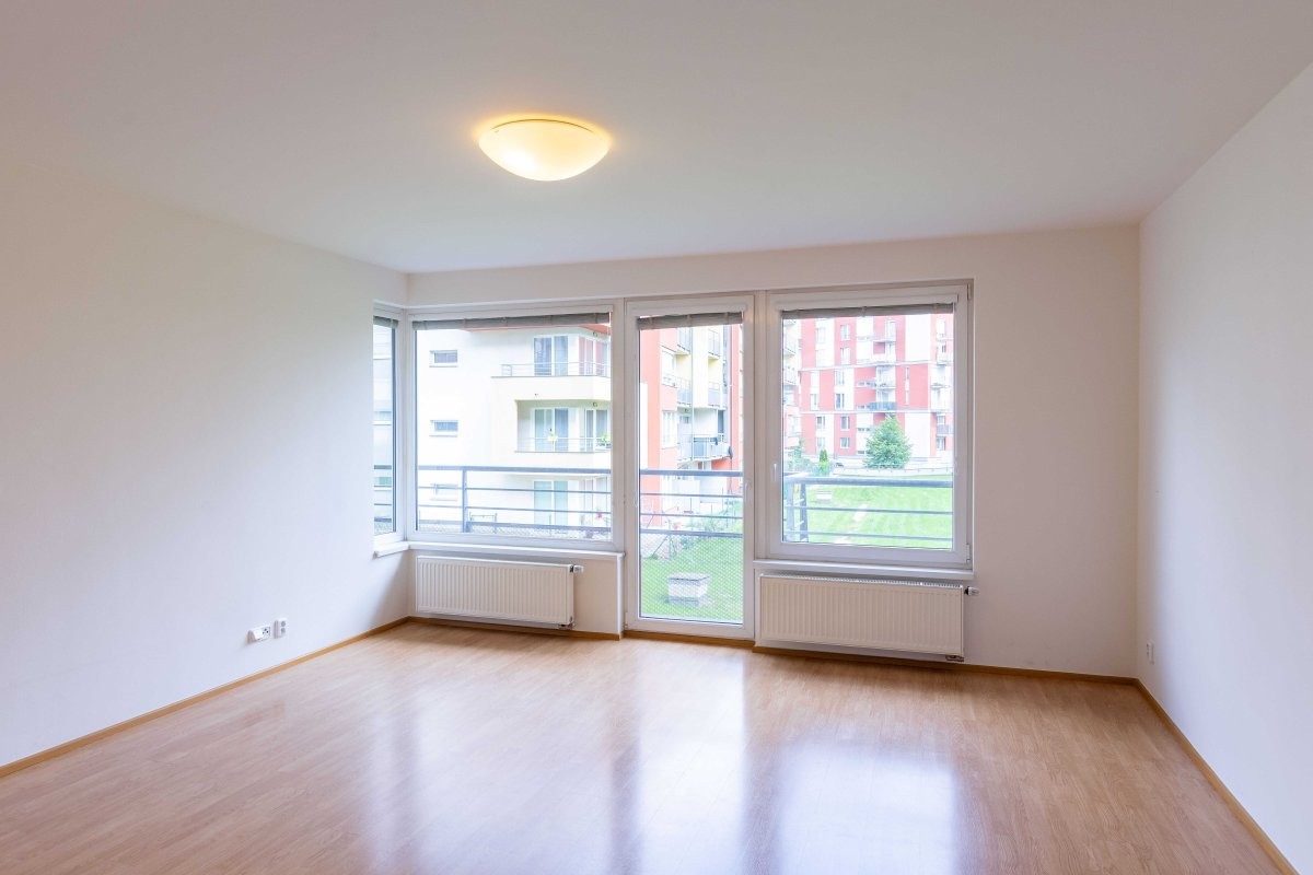 Pronájem byt 2+kk - Míšovická, Praha, 47 m² - 5