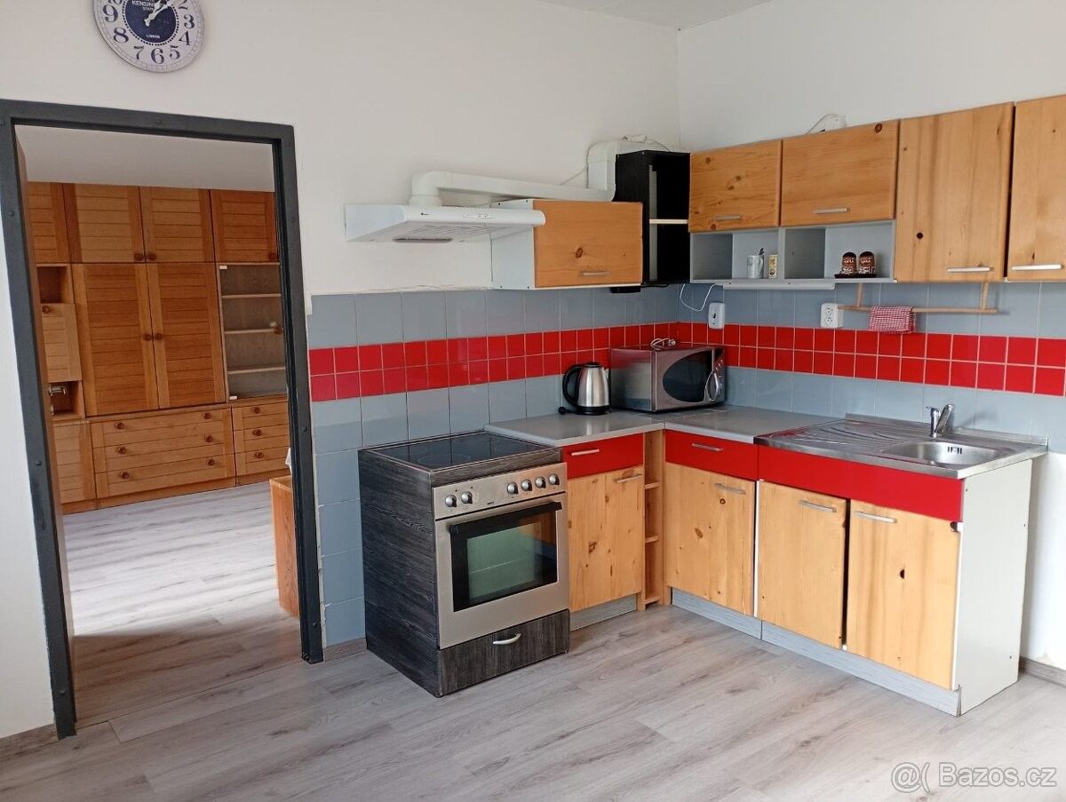 Pronájem byt - Chrudim, 537 01