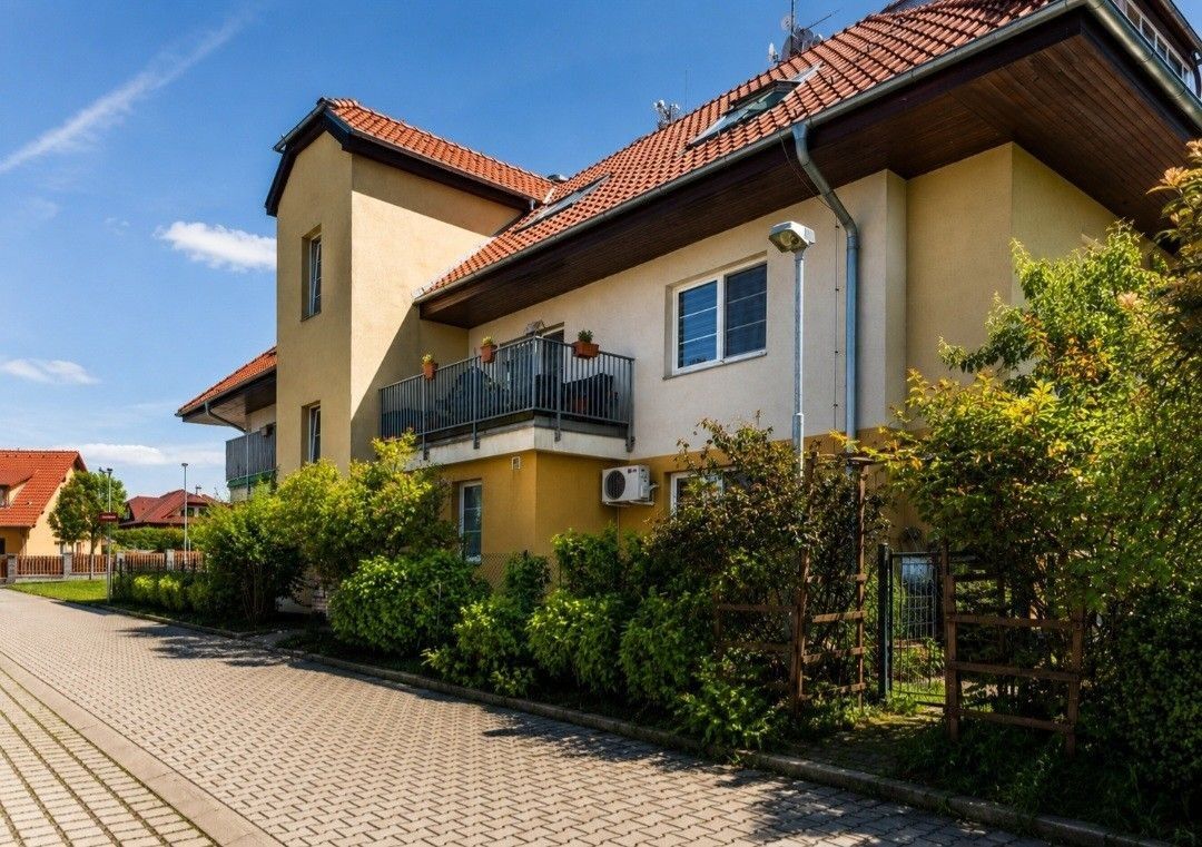 3+kk, Habrová, Holubice - Kozinec, Středočeský kraj, 75 m² - 2