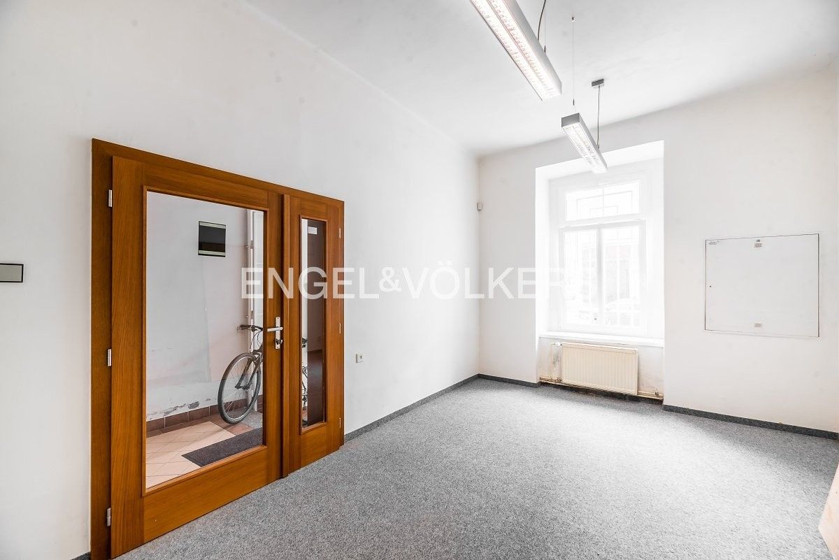 Pronájem kancelář - Prokopka, Praha, 17 m²