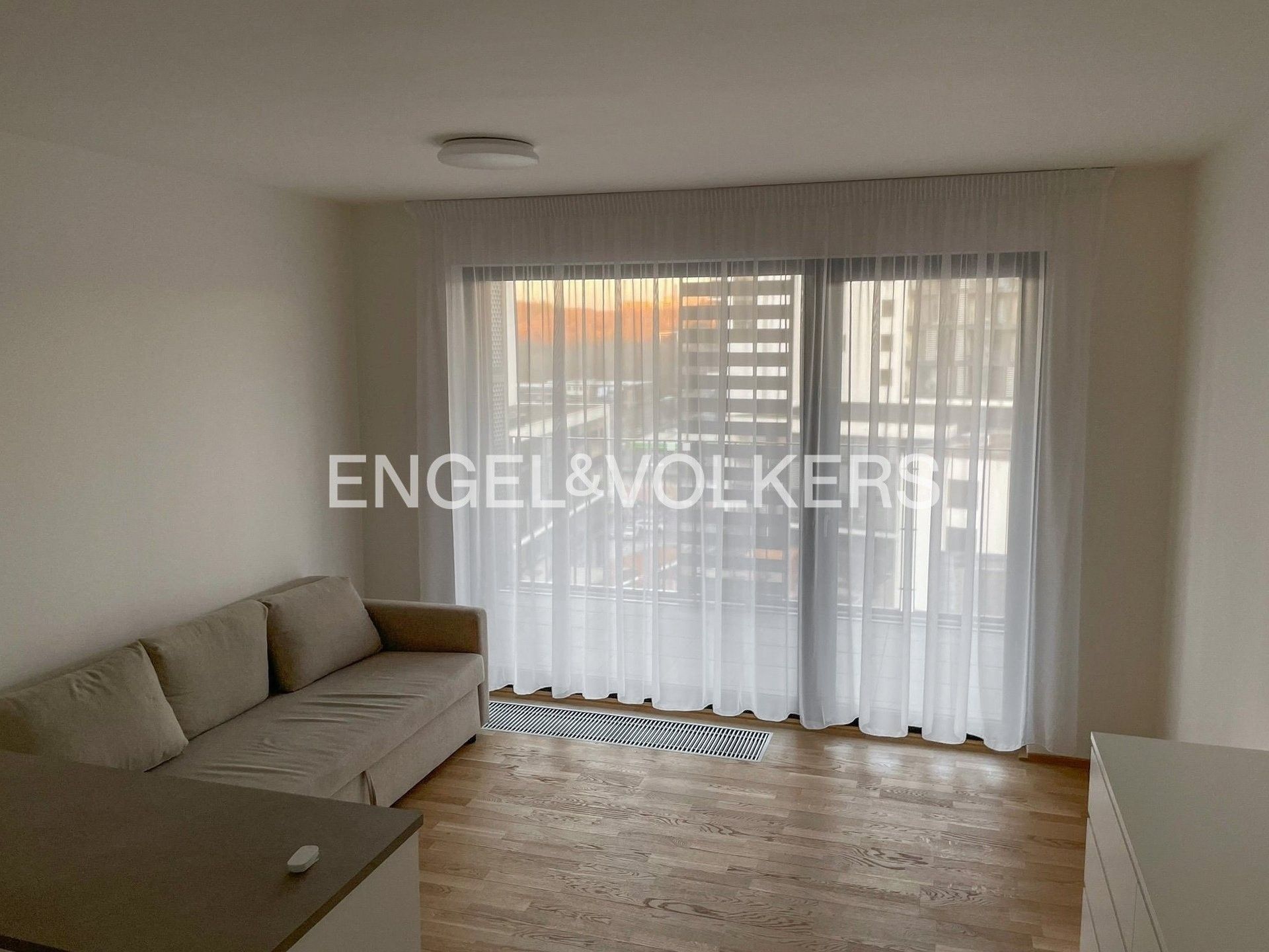 1+kk, Mezi vodami 2349, Praha Modřany, 34 m² - 1