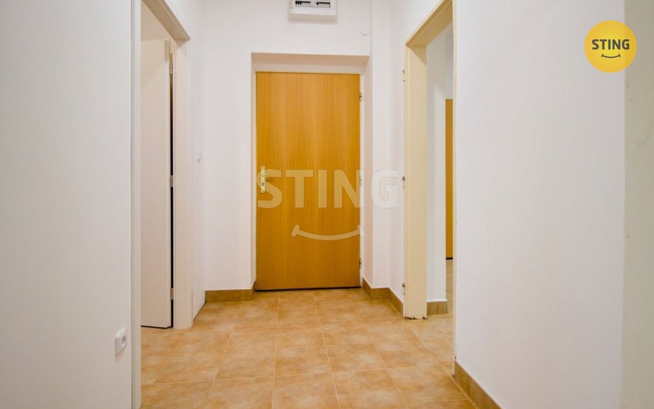 Pronájem kancelář - Brandlova, Hodonín, 54 m²