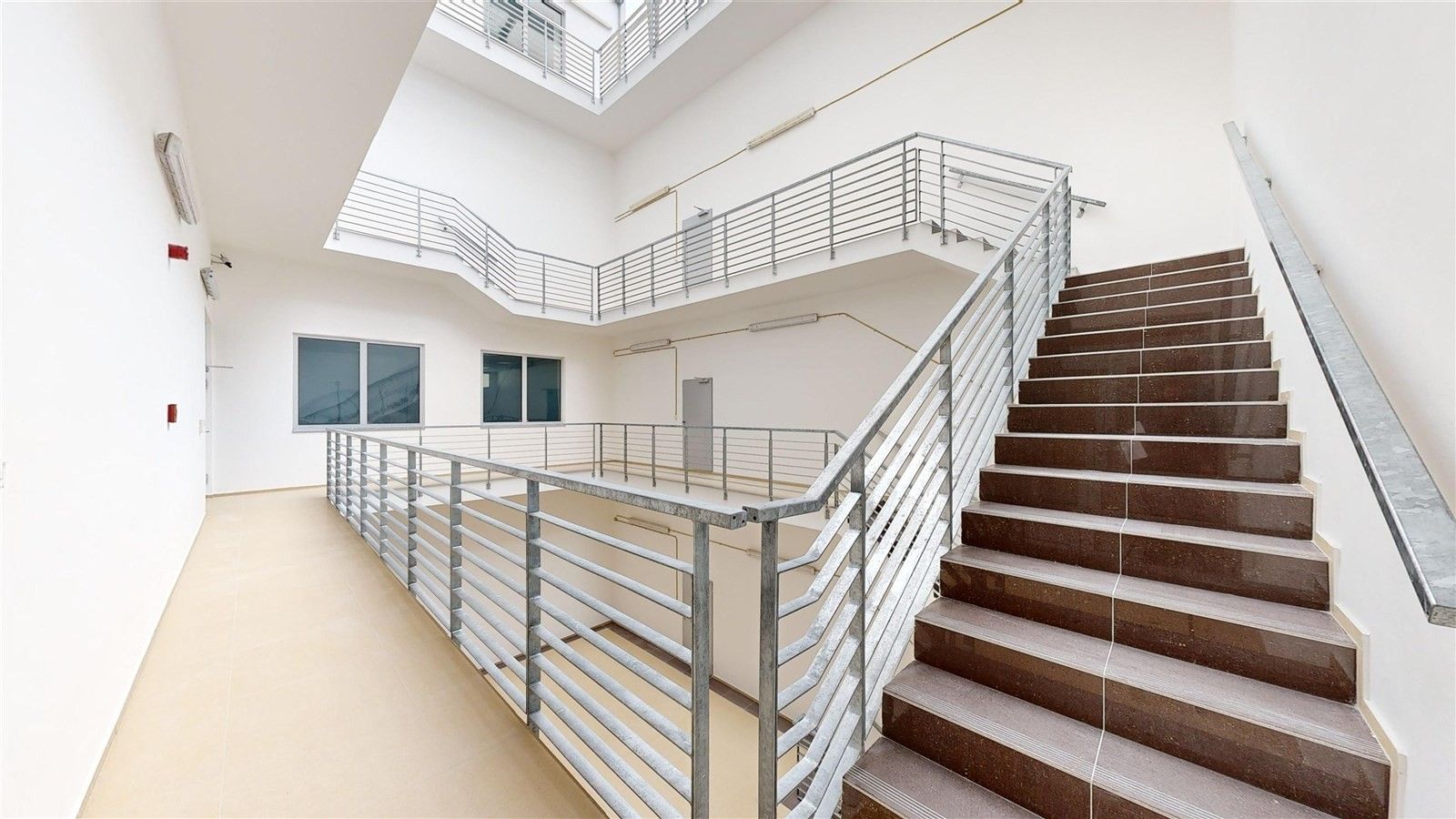 Pronájem kancelář - Masarykova, Ústí nad Labem, 338 m²