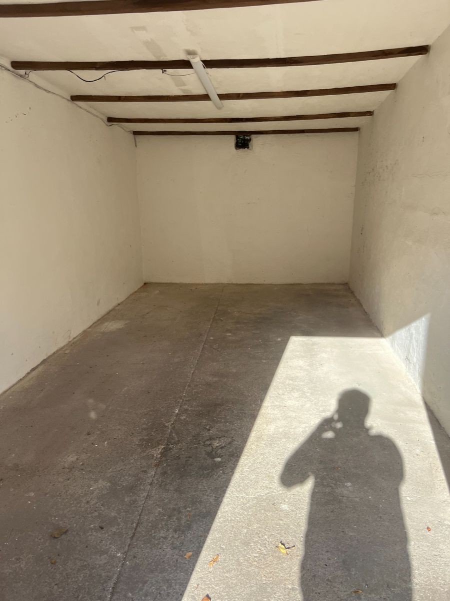 Garáže, Na Bateriích, Praha - Břevnov, 17 m² - 2