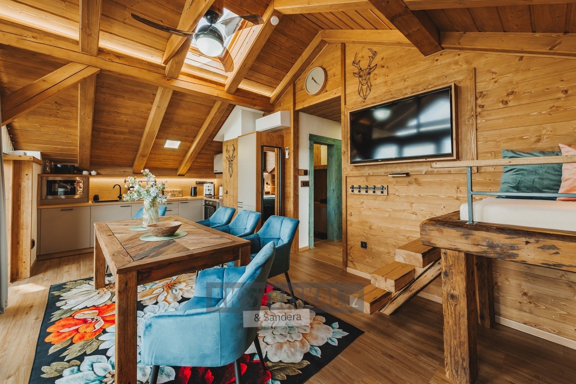 Pronájem byt 2+kk - Frymburk, 64 m²