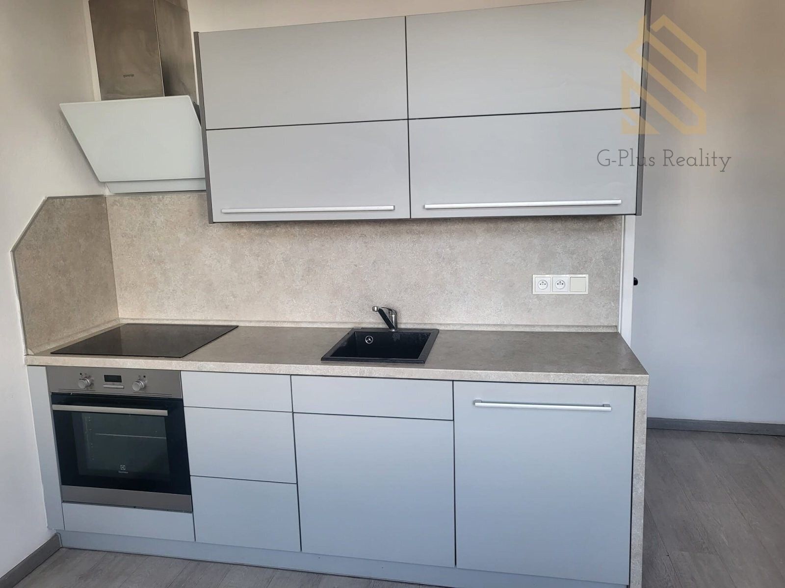 Pronájem byt 1+kk - Gen. Svobody, Horní Jiřetín, 28 m²