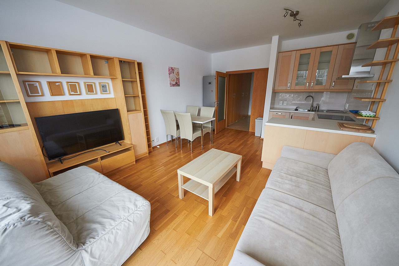 Byt 2+kk · 57 m² · Nad Smetankou, Praha 9 - Hrdlořezy - 3