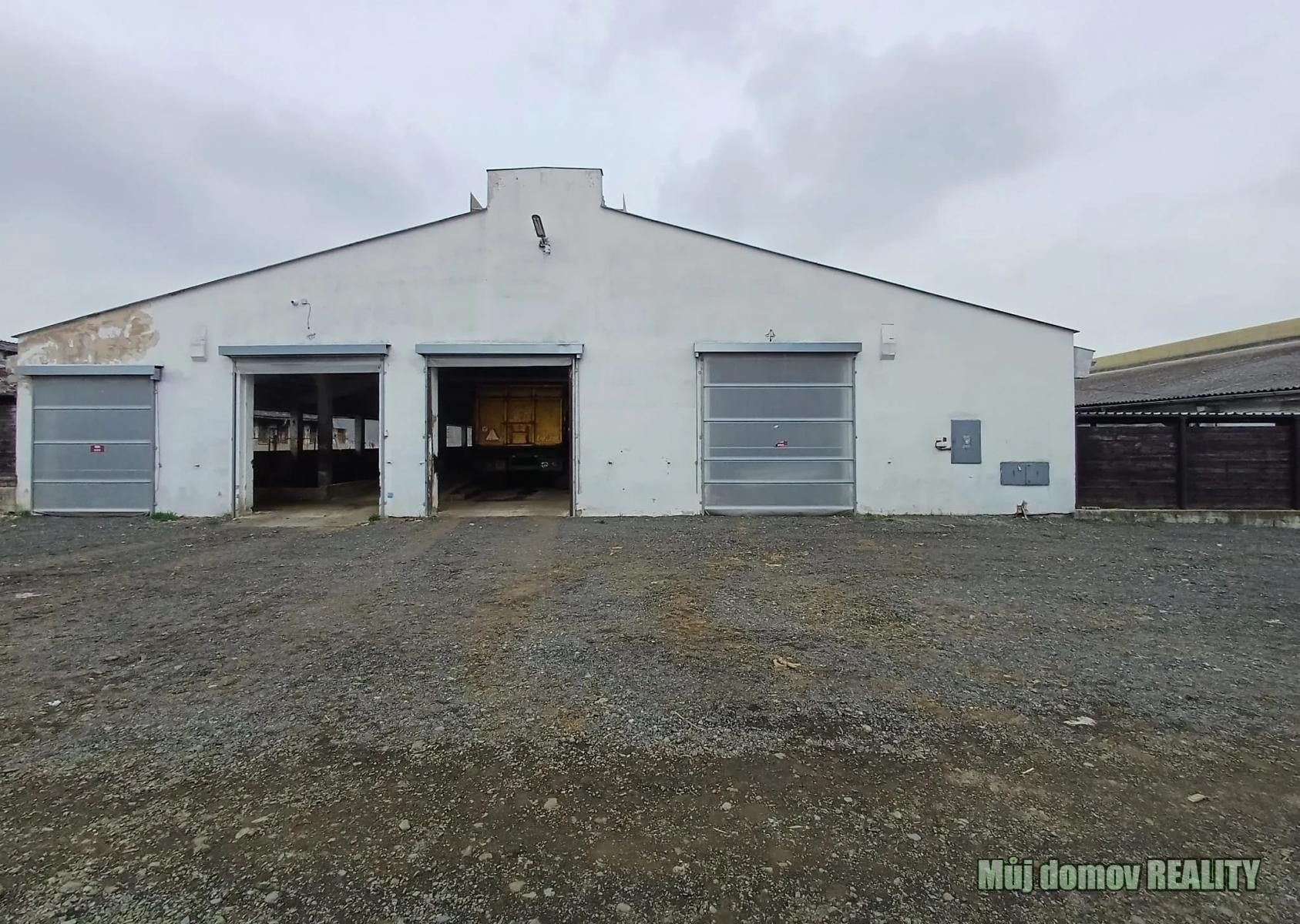 Pronájem zemědělský objekt - Za Hospodou, Tehovec, 1 700 m²