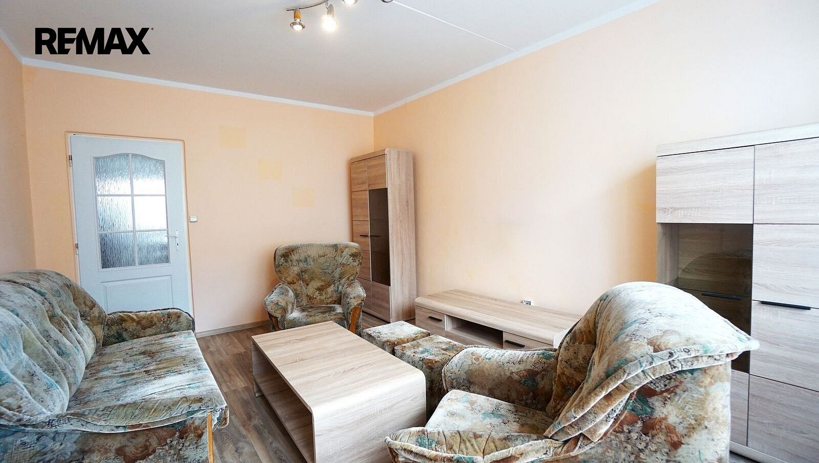 Byt 2+1 · 64 m² · Nové Strašecí, okres Rakovník, Středočeský kraj - 3