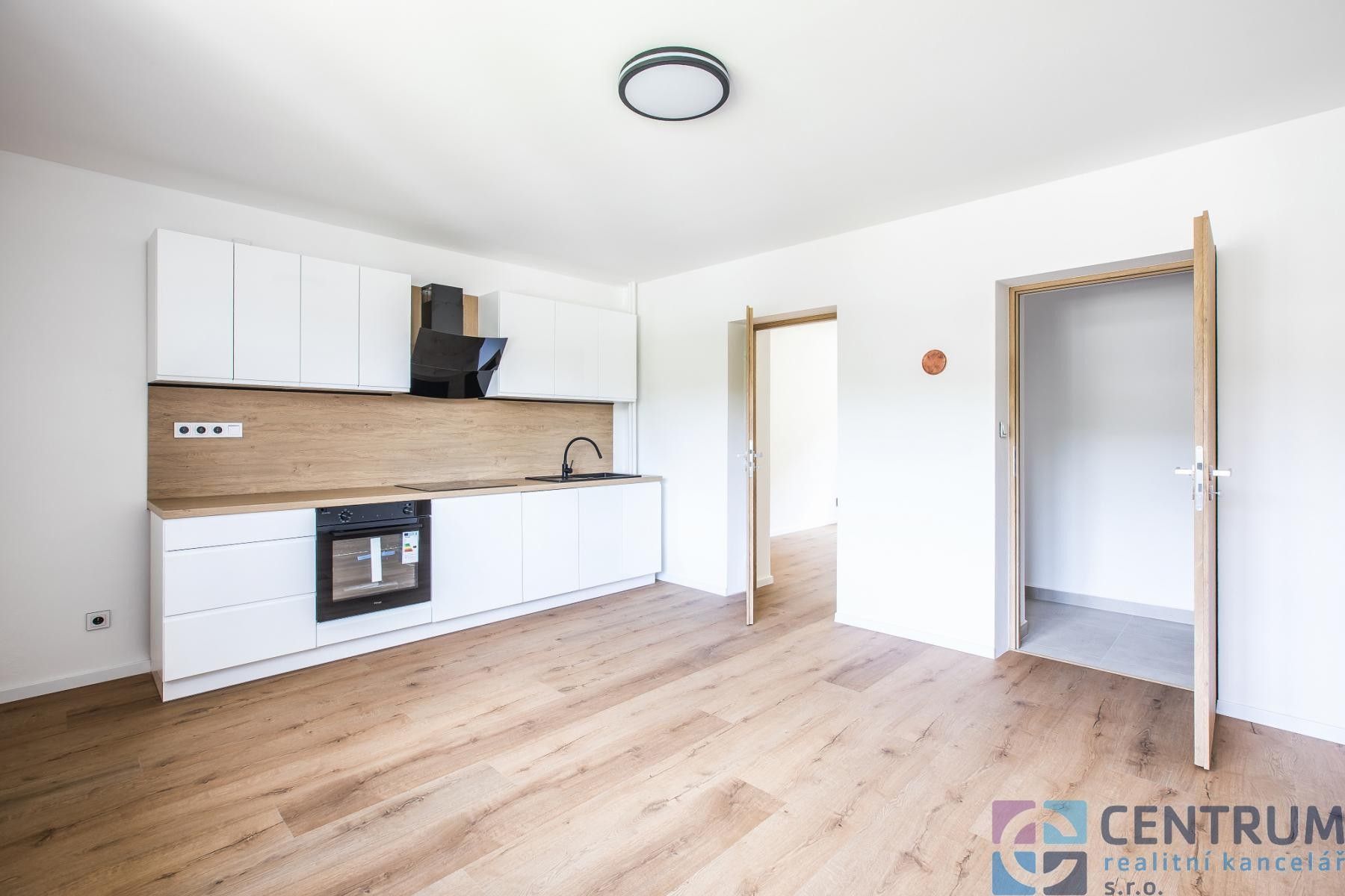 2+kk, Velké Hamry, 38 m²