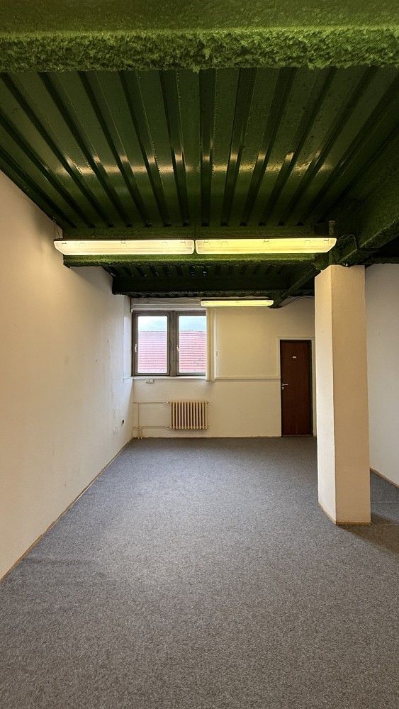 Kancelář, 127 m²