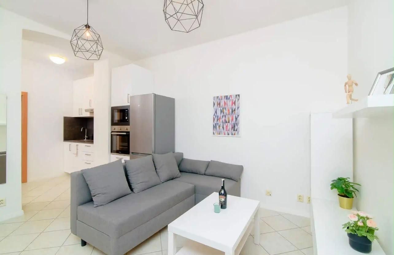 Byt 2+kk · 45 m² · Kolčavka, Praha - 3