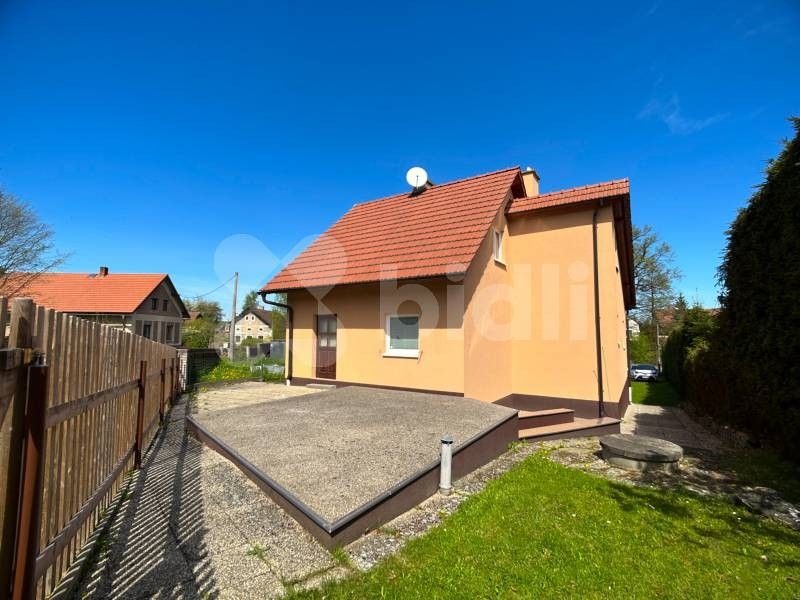 Prodej dům - Kochánov, Uhlířské Janovice, 185 m²
