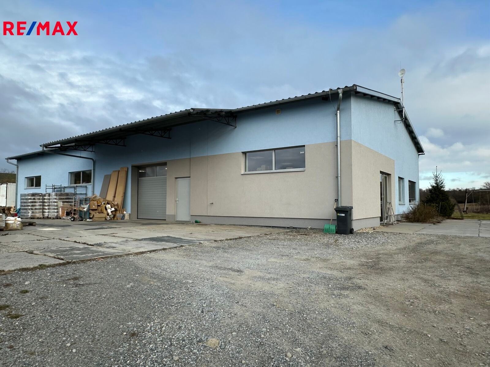 Pronájem sklad - Rašovice, 1 m²