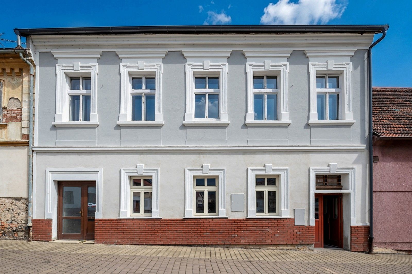 Činžovní domy, nám. T. G. Masaryka 73, Švihov, 240 m² - 1