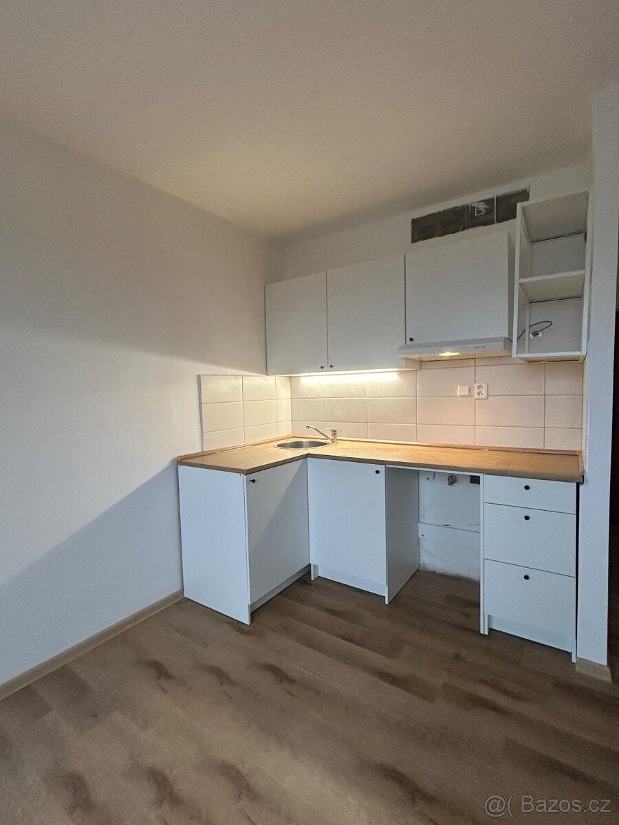 Byty, Chabařovice, 403 17 - 1