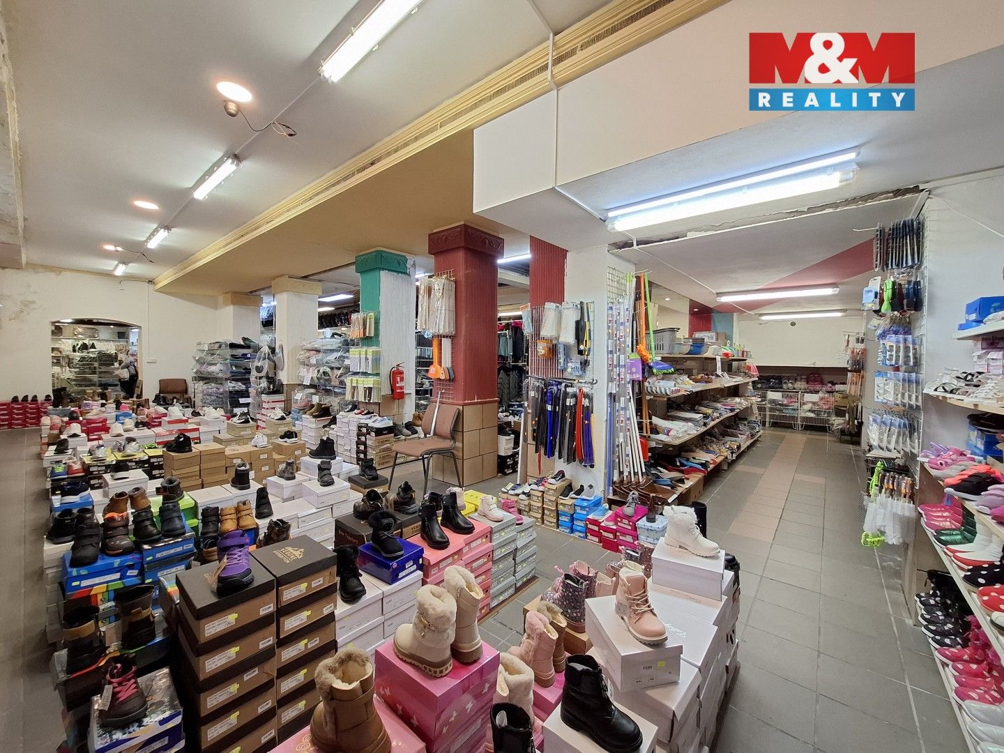 Obchodní prostory · 600 m² · Hlavní třída, Ostrov - 4