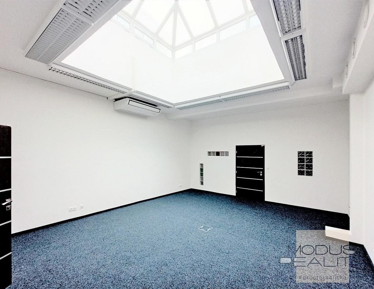 Kancelář, 38 m²