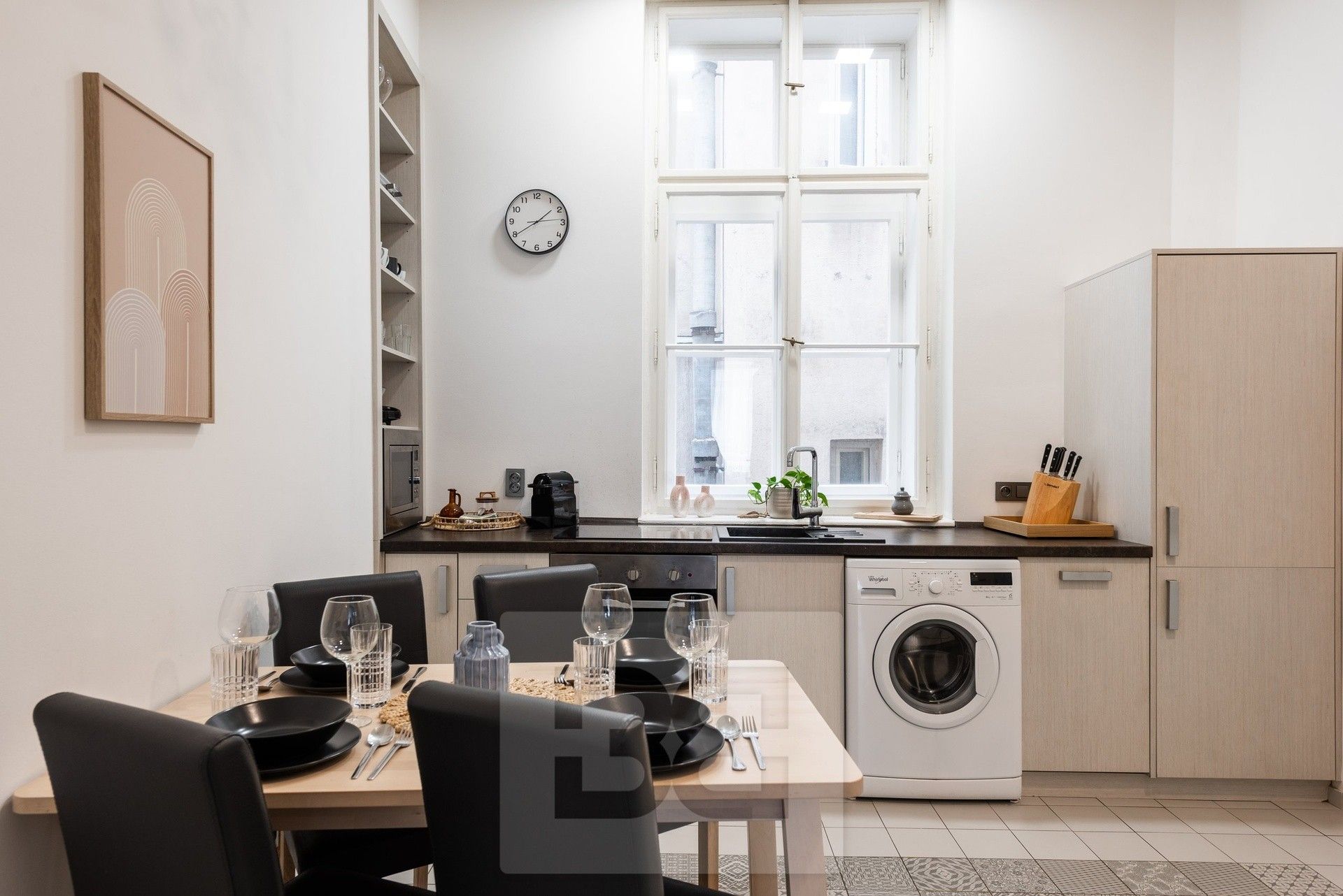 Prodej byt 2+1 - Ve Smečkách, Praha, 66 m²