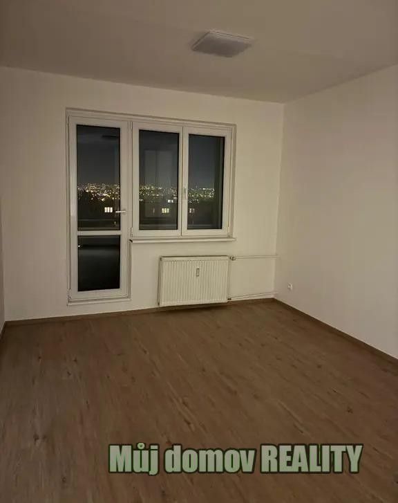 Pronájem byt 2+1 - U krbu, Praha, 55 m²