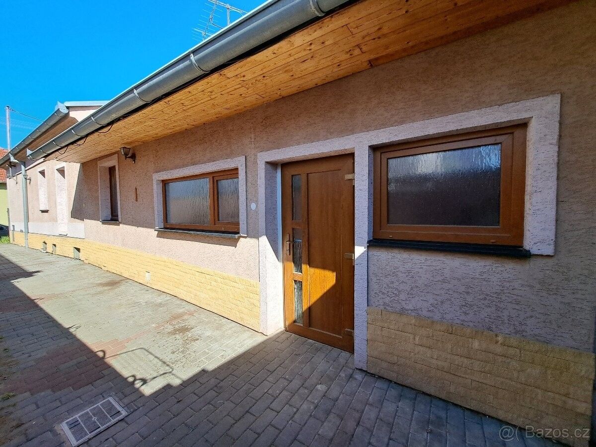 Prodej rodinný dům - Kyjov, 697 01